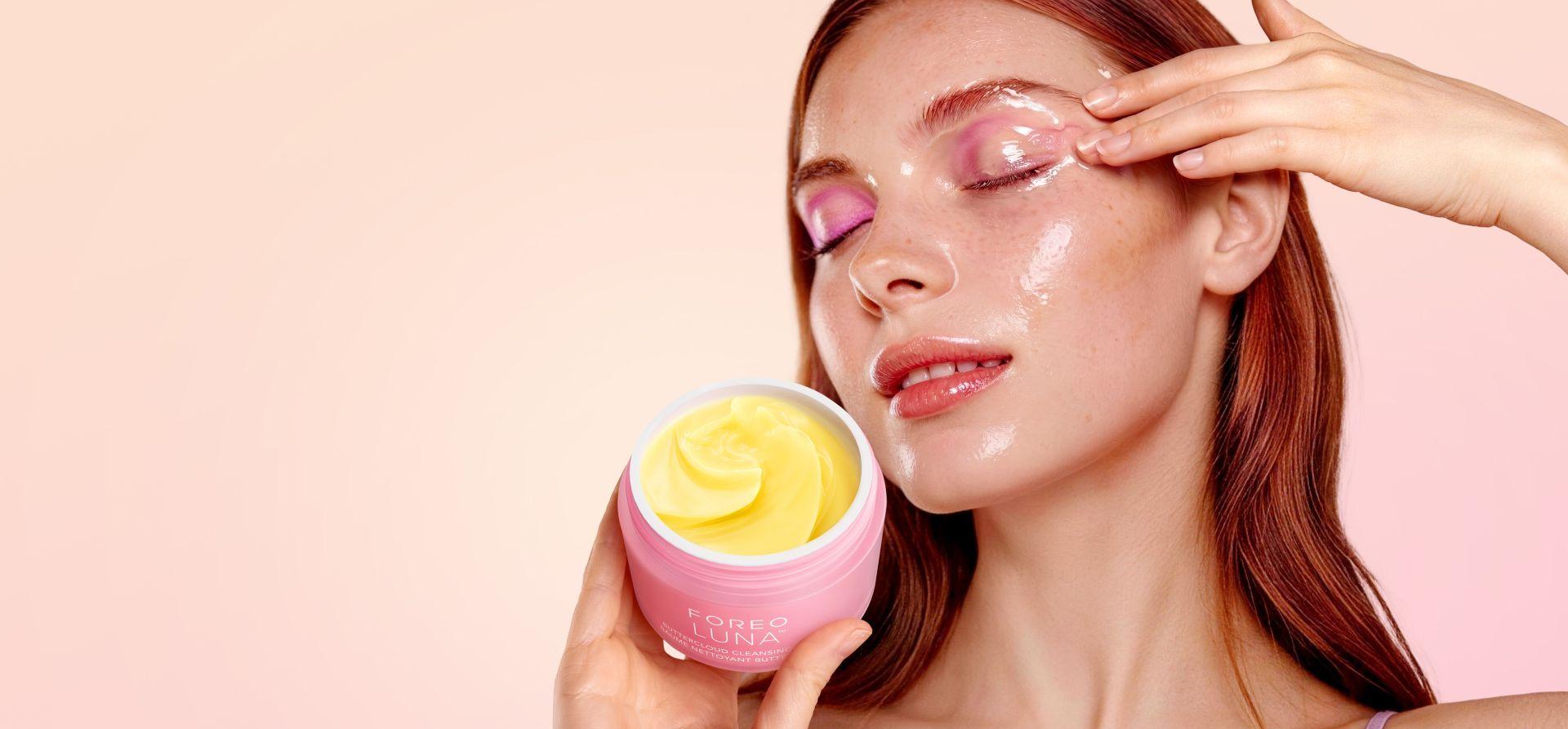 Luna Buttercloud Cleansing Balm - kosmetyk do pierwszego etapu oczyszczania